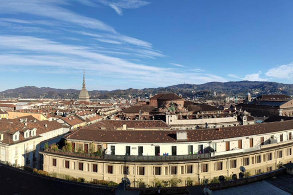 Domus Nova - Una Finestra Sui Tetti ตูริน ภายนอก รูปภาพ