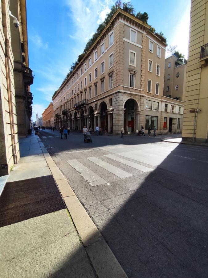 Domus Nova - Una Finestra Sui Tetti ตูริน ภายนอก รูปภาพ