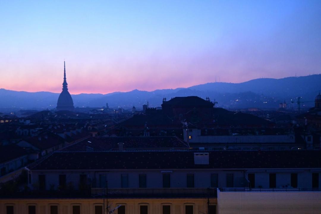 Domus Nova - Una Finestra Sui Tetti ตูริน ภายนอก รูปภาพ
